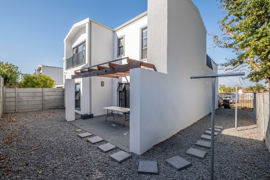 3 Bedroom Property for Sale in Langeberg Heights Western Cape